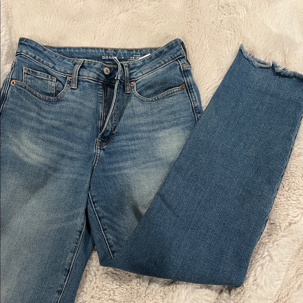Old Navy Medium Blue Women's Skinny Jeans with Raw Hem